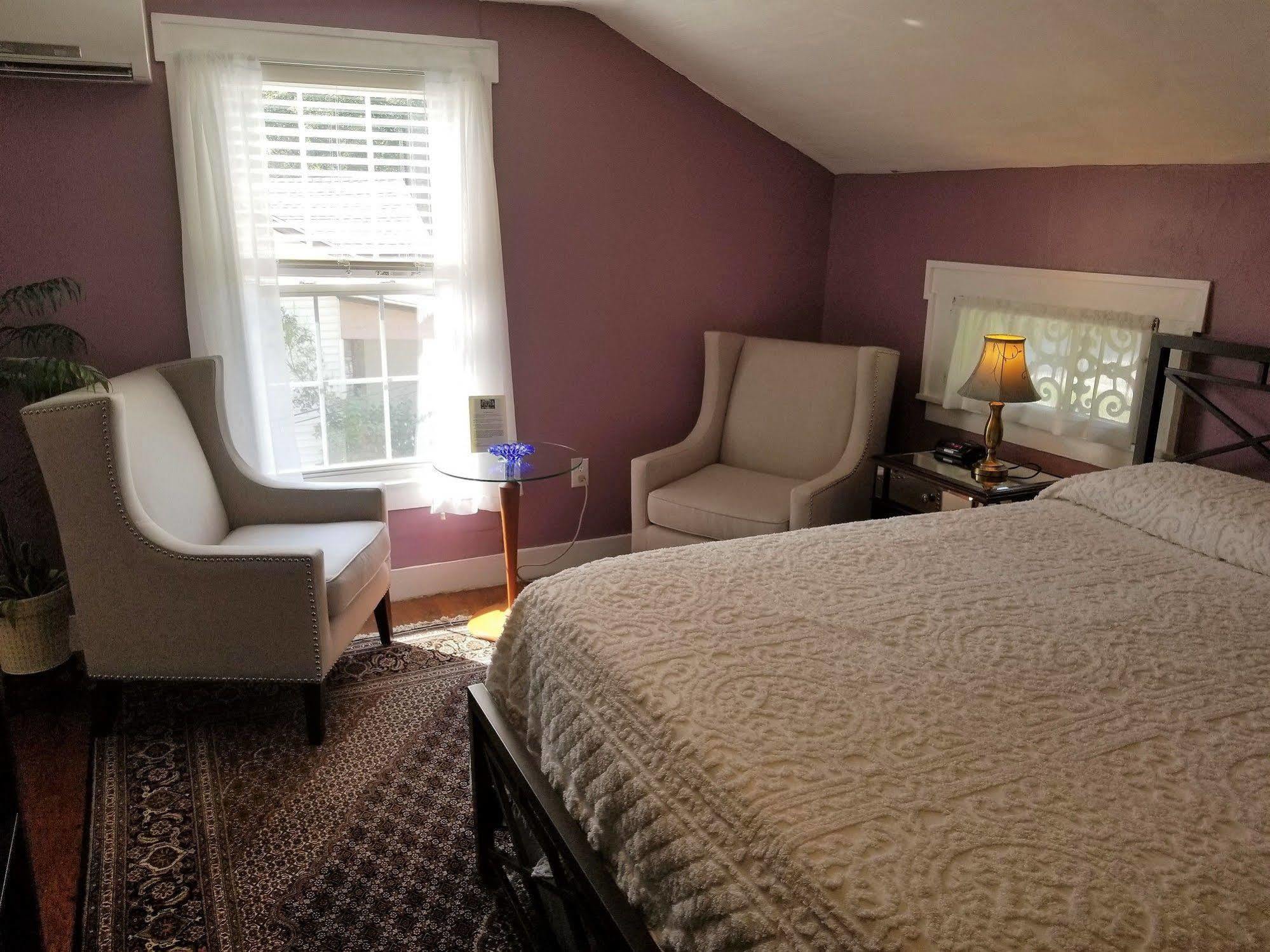 The Blackberry Inn Bed & Breakfast Watkins Glen Exterior foto